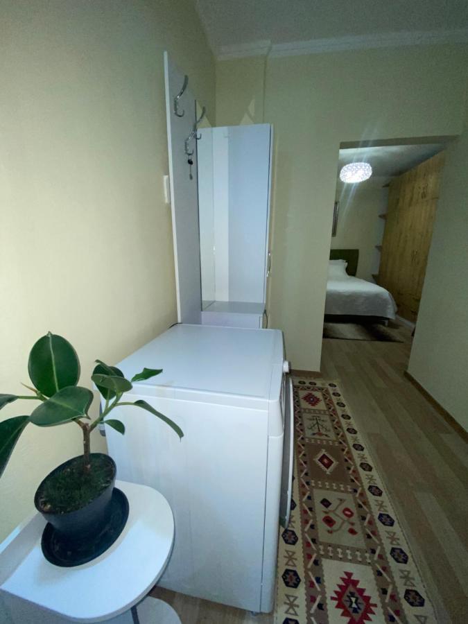 Evis House Apartment Tirana Exterior photo