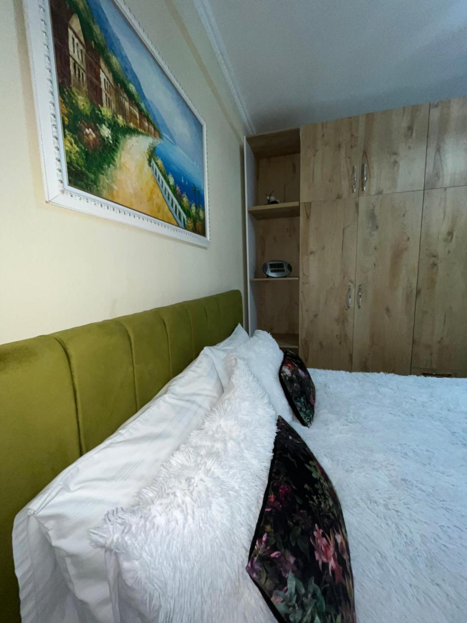 Evis House Apartment Tirana Exterior photo